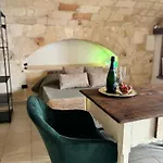 La Nicchia-camera Nel Centro Storico Di *