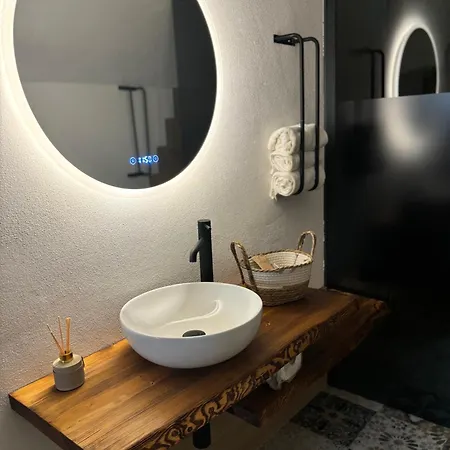 La Nicchia Hotel del amor *